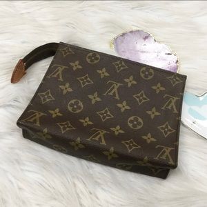 LV Vintage toiletry 1986